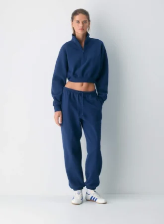 Sweat-shirt confortable en molleton boyfriend court à demi-zip